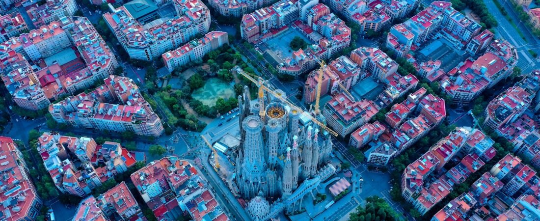 Moving to Spain from US: Ultimate 2026 Guide